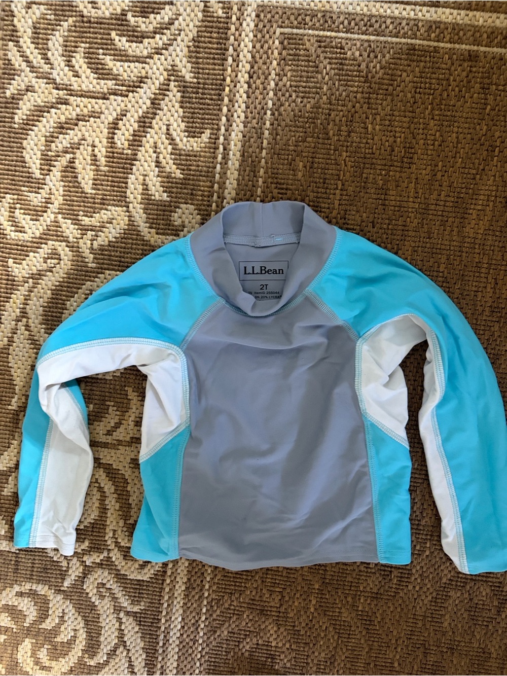 ☀️2T Swimsuit bundle L.L.Bean Cat & Jack Old Navy, rashguard, 2 swim trunks, hat - Picture 4 of 9